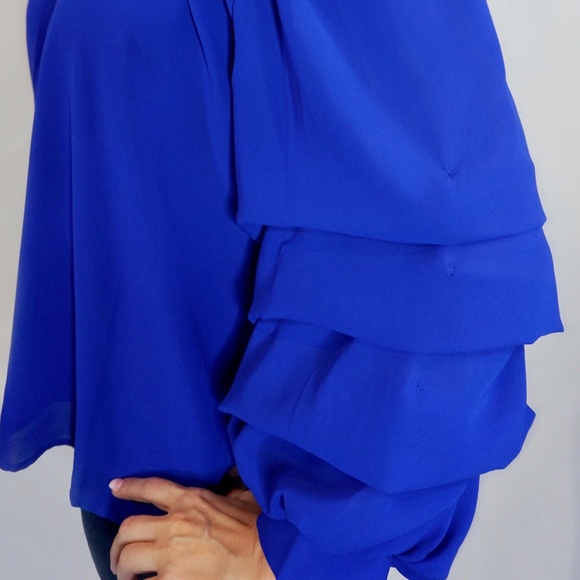 *NEW* NAVY OFF SHOULDER TOP W/RUFFLE SLEEVES - Picture 4 of 5